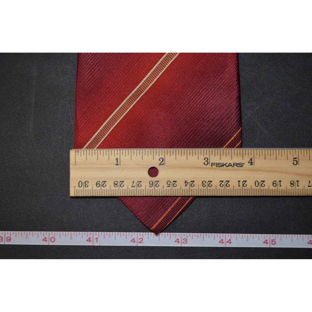 Gucci Burgundy / Red Repp Tie Silk Necktie Business - Picture 8 of 8